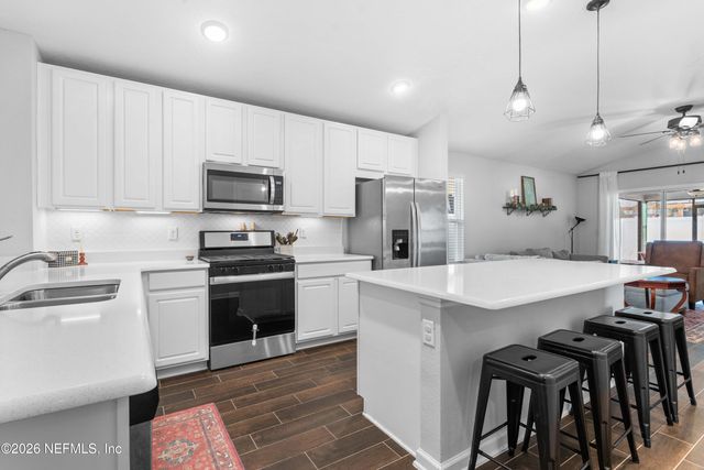 74 SANDERSON Drive, Jacksonville, FL 32259