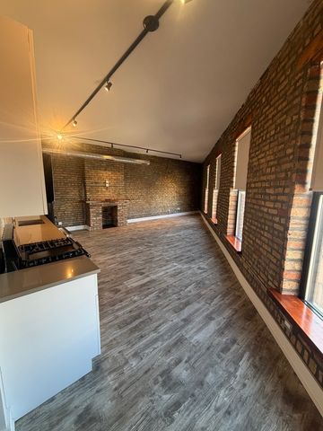 1572 N Milwaukee Avenue G, Chicago, IL 60622