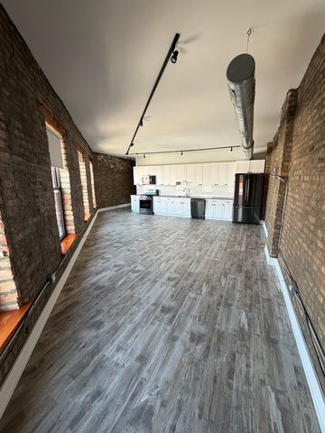 1572 N Milwaukee Avenue G, Chicago, IL 60622