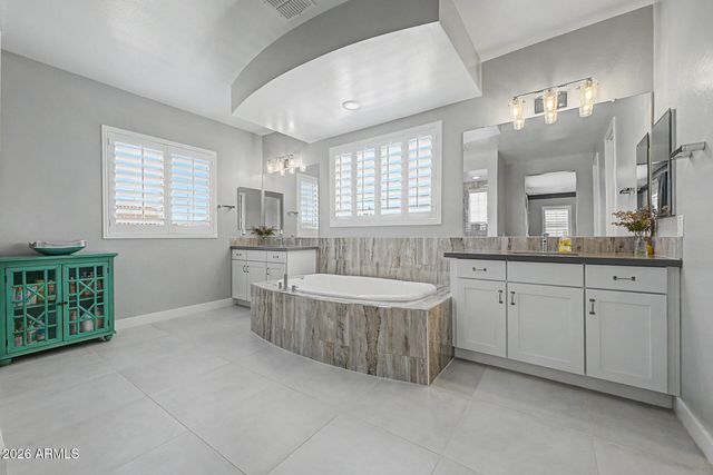 3251 E Bryce Lane, Phoenix, AZ 85050