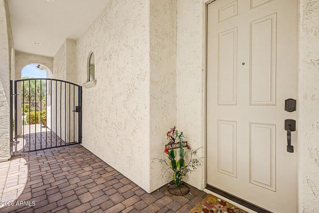 3251 E Bryce Lane, Phoenix, AZ 85050