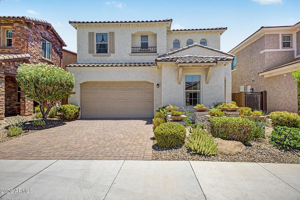 3251 E Bryce Lane, Phoenix, AZ 85050 — photo 2