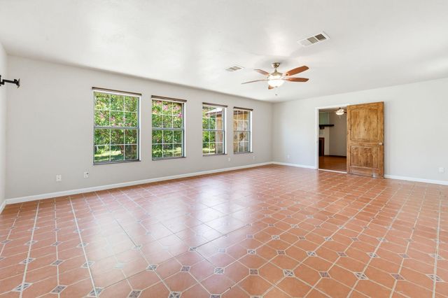 12257 E Fm 1431, Marble Falls, TX 78654