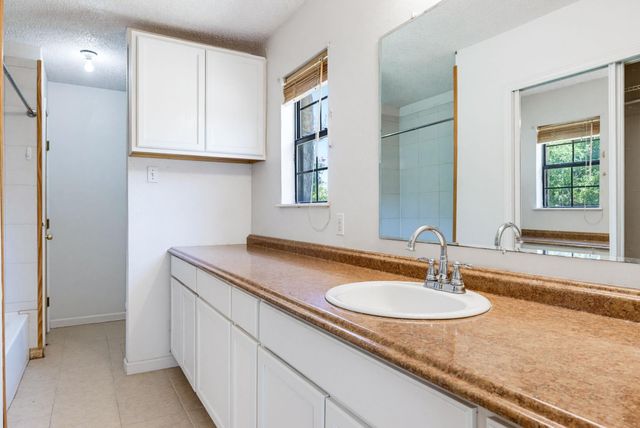 12257 E Fm 1431, Marble Falls, TX 78654