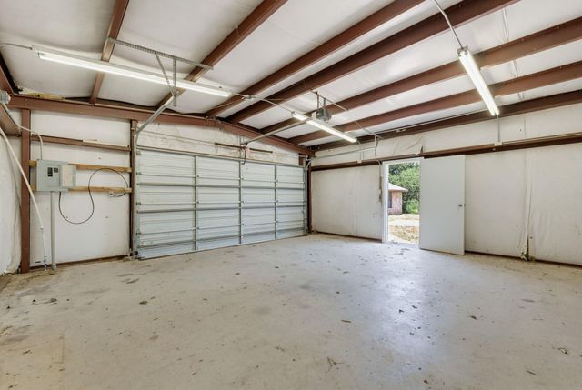 12257 E Fm 1431, Marble Falls, TX 78654