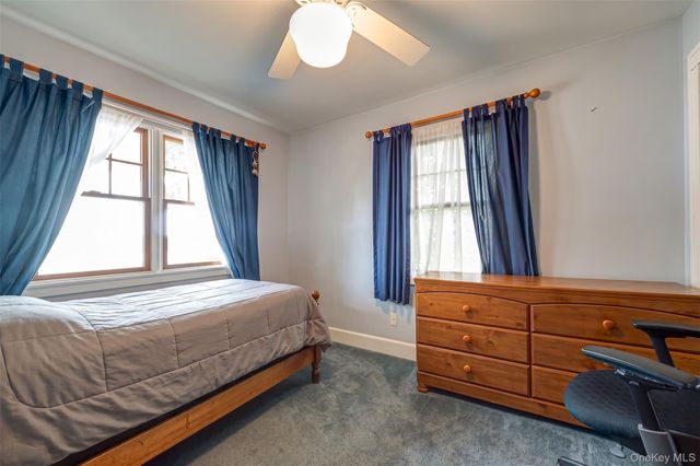 5 Harborview Lane, Huntington, NY 11743