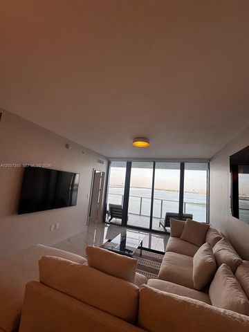711 NE 23 2206, Miami, FL 33137
