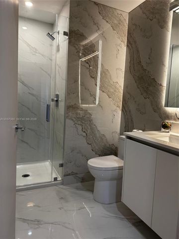 711 NE 23 2206, Miami, FL 33137