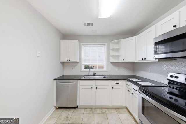 560 Manning Road SW, Marietta, GA 30064