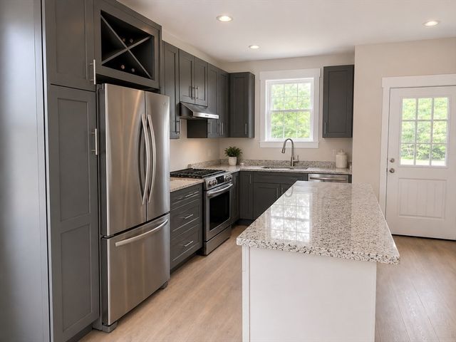 36 Starboard Dr D, Wareham, MA 02532