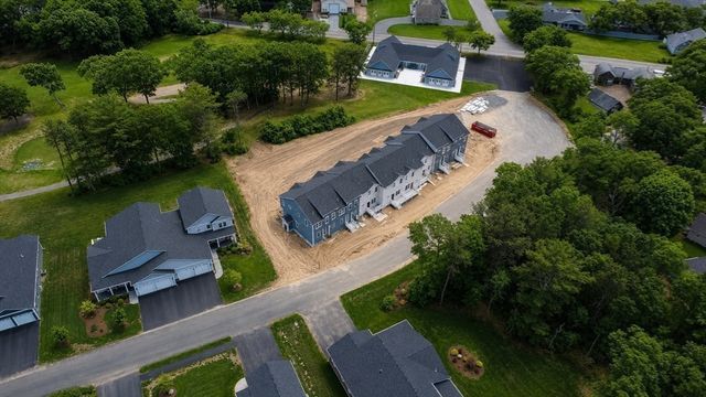36 Starboard Dr D, Wareham, MA 02532
