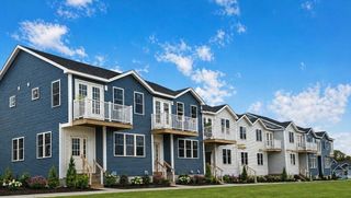 36 Starboard Dr D, Wareham, MA 02532