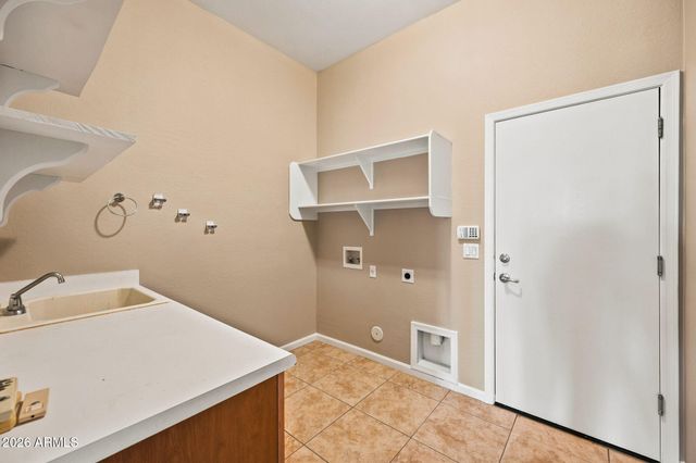 952 E FIELDSTONE Place, Chandler, AZ 85249