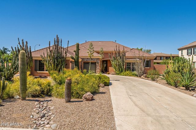952 E FIELDSTONE Place, Chandler, AZ 85249