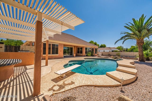 952 E FIELDSTONE Place, Chandler, AZ 85249