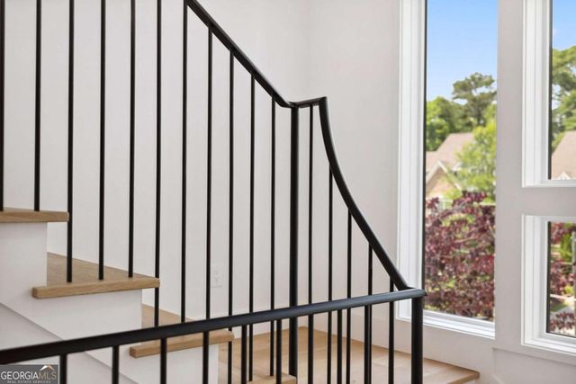 1287 Star Drive NE, Brookhaven, GA 30319