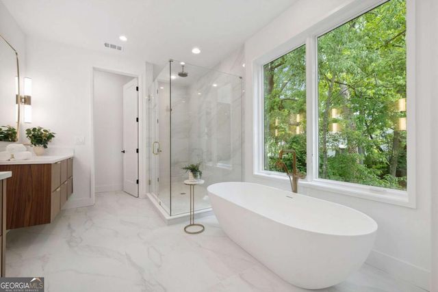 1287 Star Drive NE, Brookhaven, GA 30319