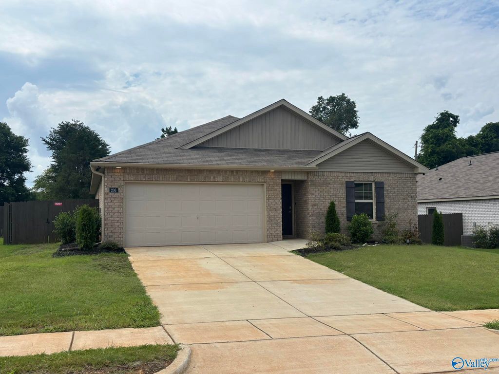 206 Murphy Lane, Madison, AL 35756