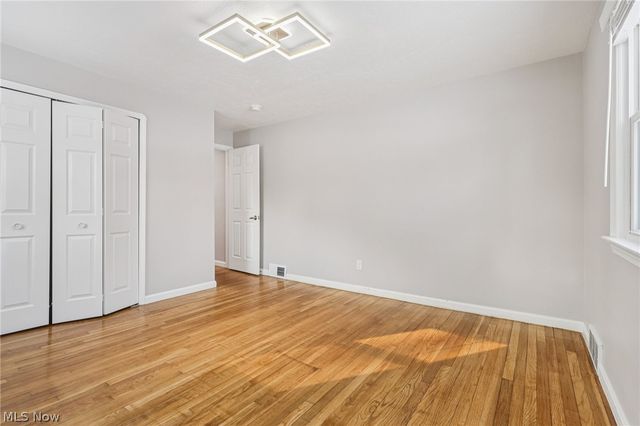 5536 Mackenzie Road, North Olmsted, OH 44070