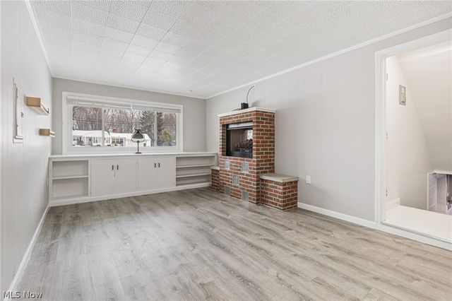 5536 Mackenzie Road, North Olmsted, OH 44070