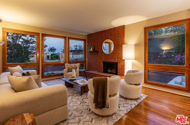 3449 Cloudcroft Drive, Malibu, CA 90265