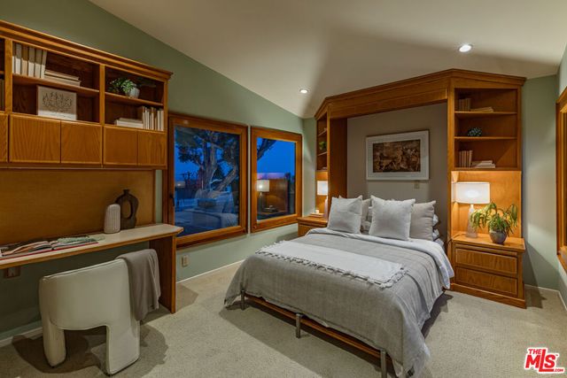 3449 Cloudcroft Drive, Malibu, CA 90265