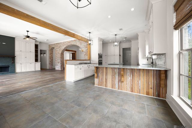 1684 Royal Troon Ct, Zachary, LA 70791