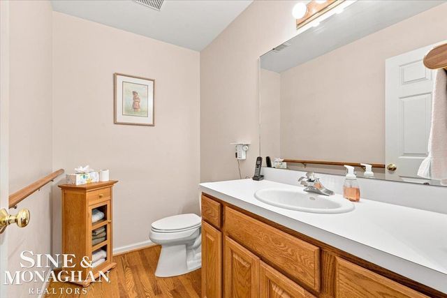 1001 S River Pointe Lane, Saint Clair, MI 48079