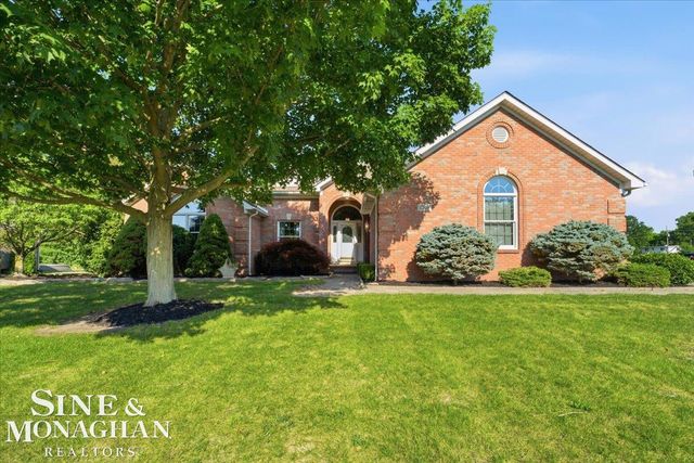 1001 S River Pointe Lane, Saint Clair, MI 48079