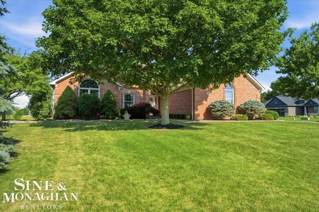 1001 S River Pointe Lane, Saint Clair, MI 48079