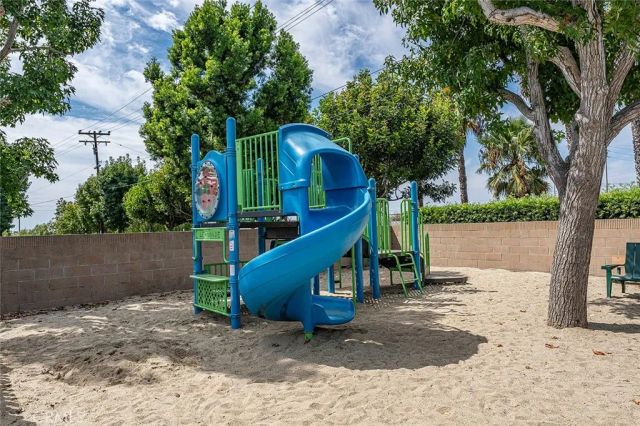 7119 Island Village Drive, Long Beach, CA 90803