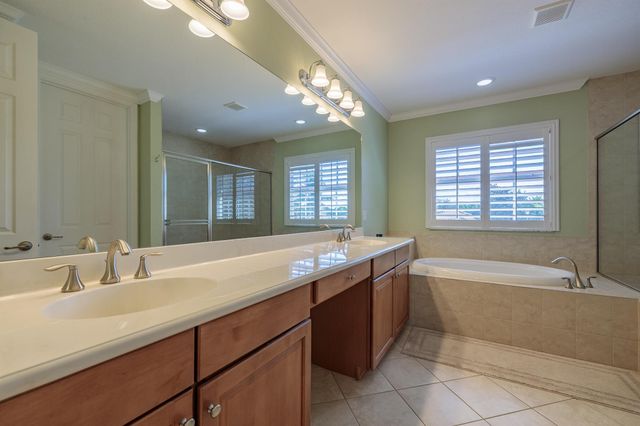 3285 SW Porpoise Circle, Stuart, FL 34997