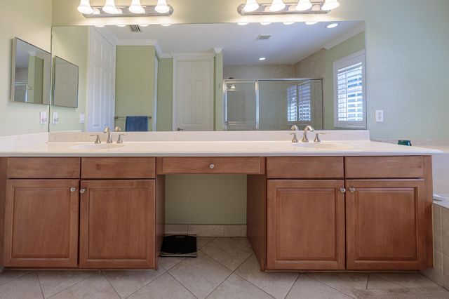 3285 SW Porpoise Circle, Stuart, FL 34997