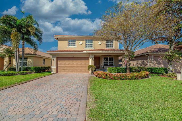 3285 SW Porpoise Circle, Stuart, FL 34997