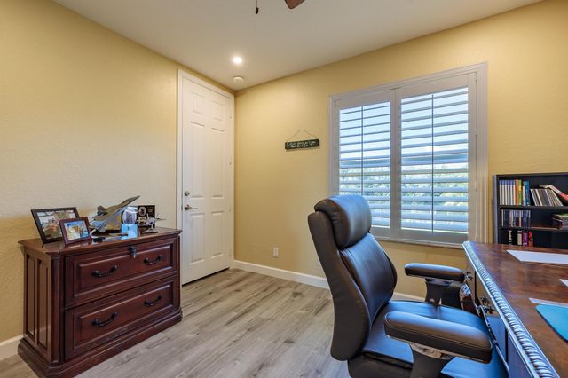 3285 SW Porpoise Circle, Stuart, FL 34997