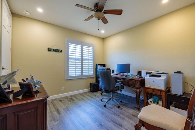 3285 SW Porpoise Circle, Stuart, FL 34997