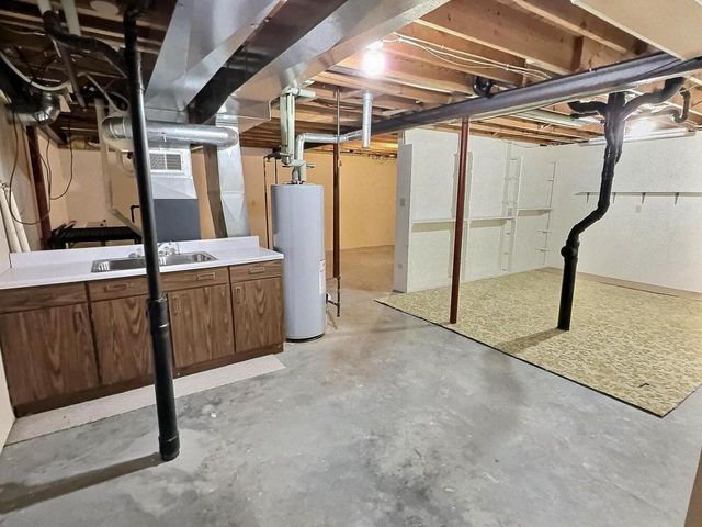 W3181 WESTOWNE COURT, Appleton, WI 54915
