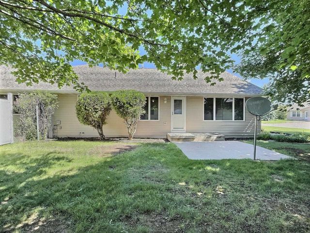 W3181 WESTOWNE COURT, Appleton, WI 54915