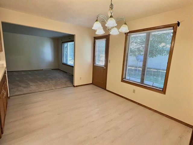 W3181 WESTOWNE COURT, Appleton, WI 54915