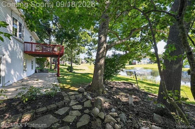 2410 Chestnut Bend, Oceola Township, MI 48855