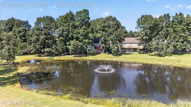 2410 Chestnut Bend, Oceola Township, MI 48855