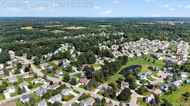 2410 Chestnut Bend, Oceola Township, MI 48855