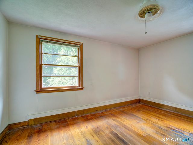 373 Broadway, Hamden, CT 06518
