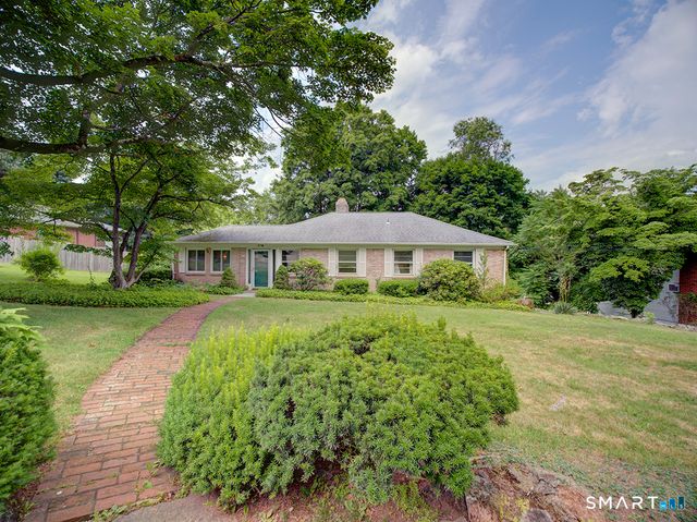 373 Broadway, Hamden, CT 06518