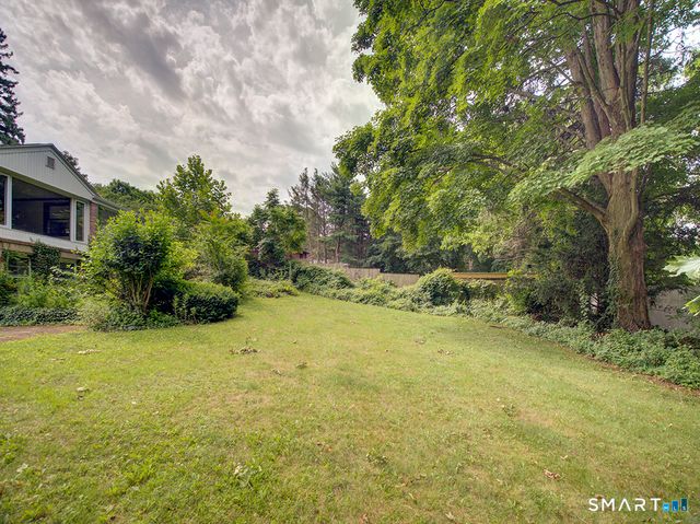 373 Broadway, Hamden, CT 06518