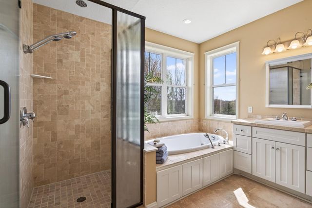 13212 Danner Path, Rosemount, MN 55068