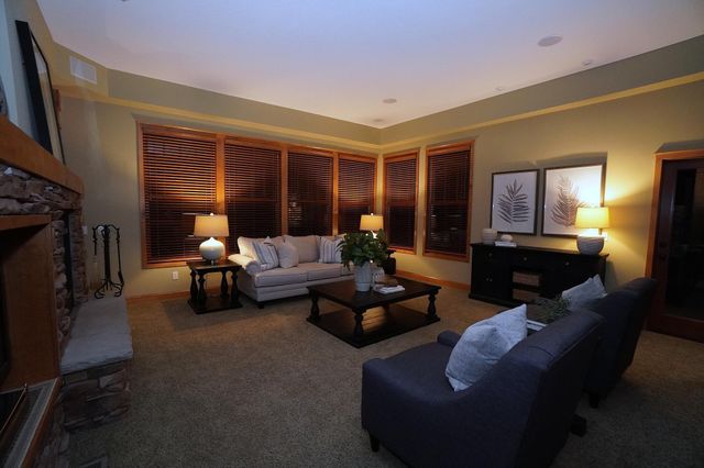 13212 Danner Path, Rosemount, MN 55068