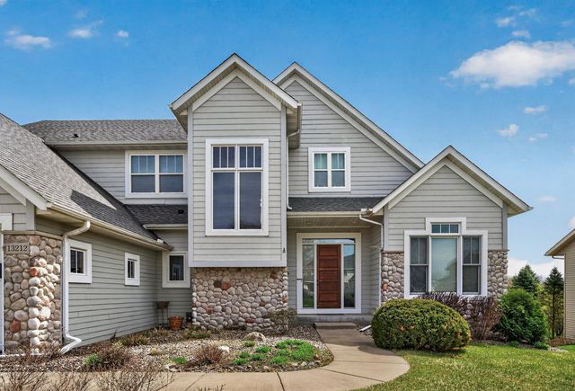 13212 Danner Path, Rosemount, MN 55068