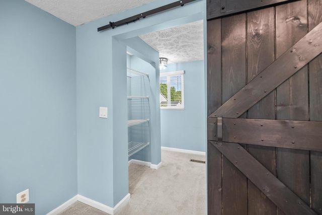 342 SAMANTHA DR, Sterling, VA 20164