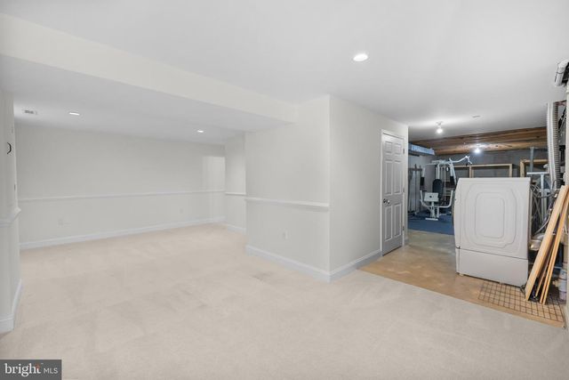 342 SAMANTHA DR, Sterling, VA 20164